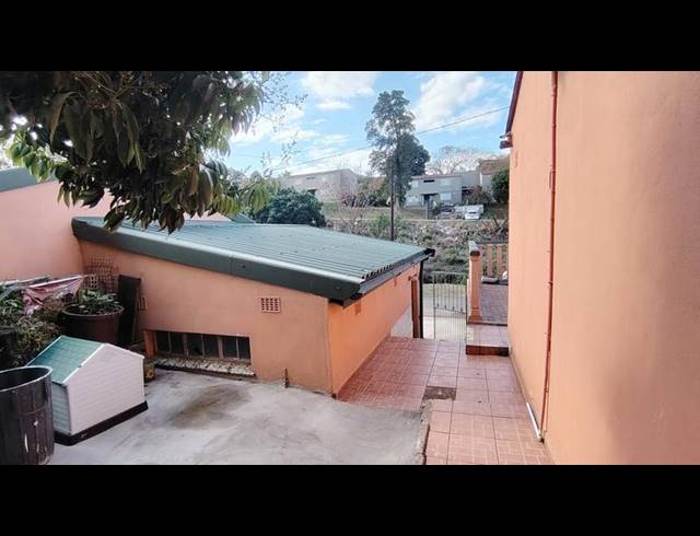 3 BEDROOM HOUSE FOR SALE IN WHETSTONE